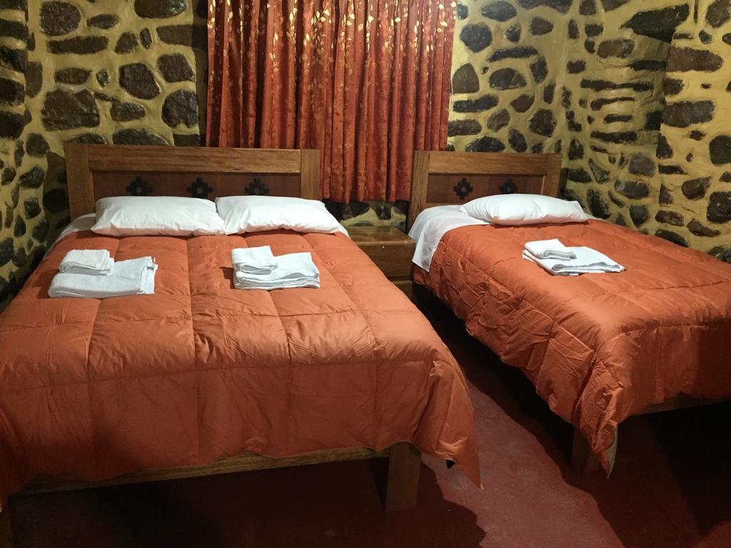 Rumi Sonqo Hostel Ollantaytambo Extérieur photo