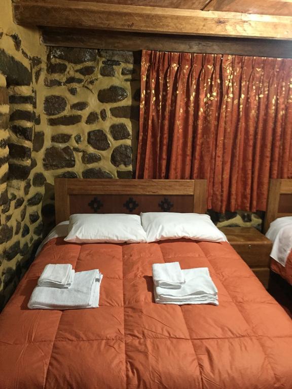 Rumi Sonqo Hostel Ollantaytambo Extérieur photo