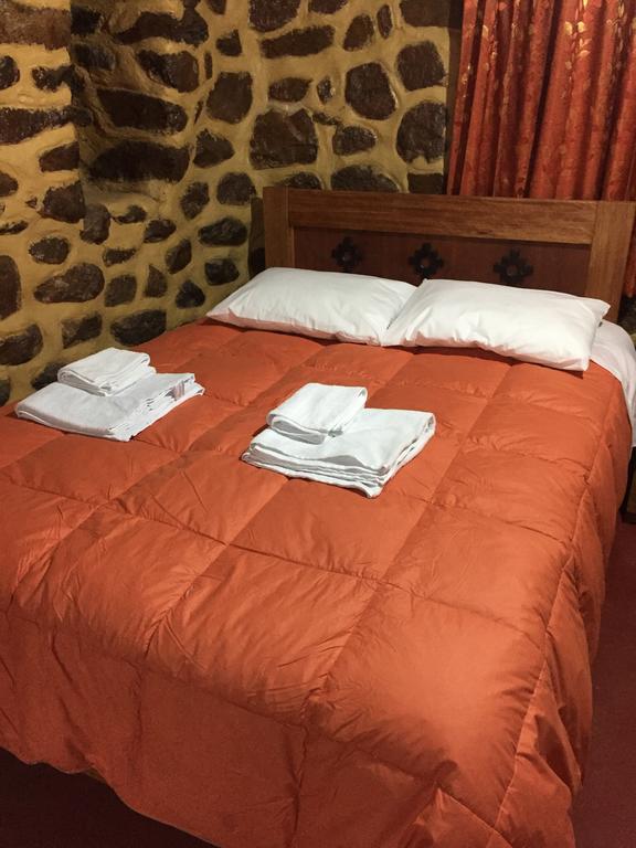 Rumi Sonqo Hostel Ollantaytambo Extérieur photo