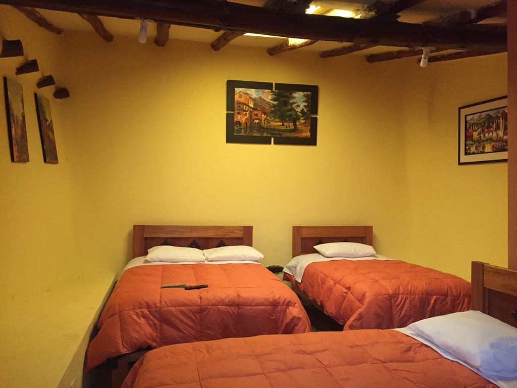 Rumi Sonqo Hostel Ollantaytambo Extérieur photo